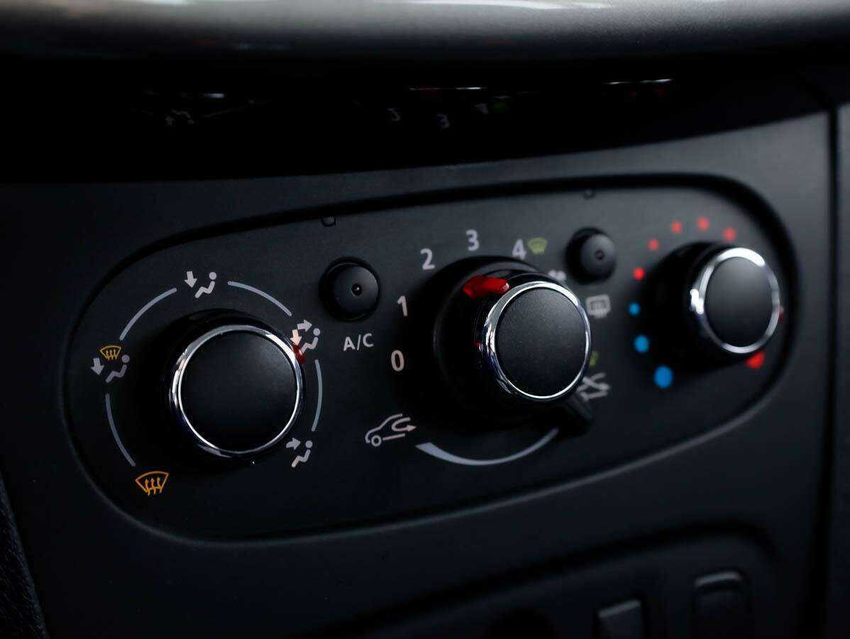 Renault Logan, 2014 - Фото №13