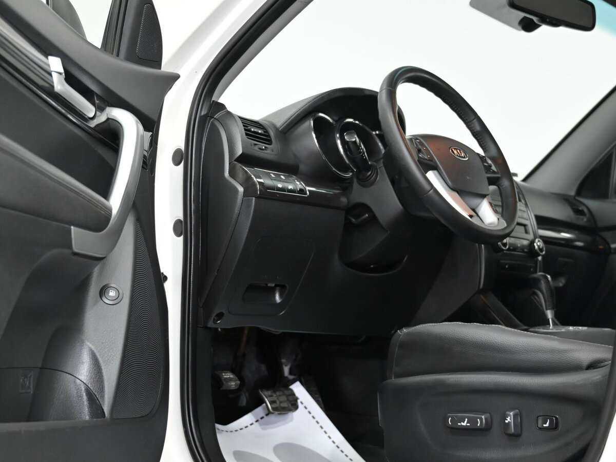Kia Sorento, 2012 - Фото №9