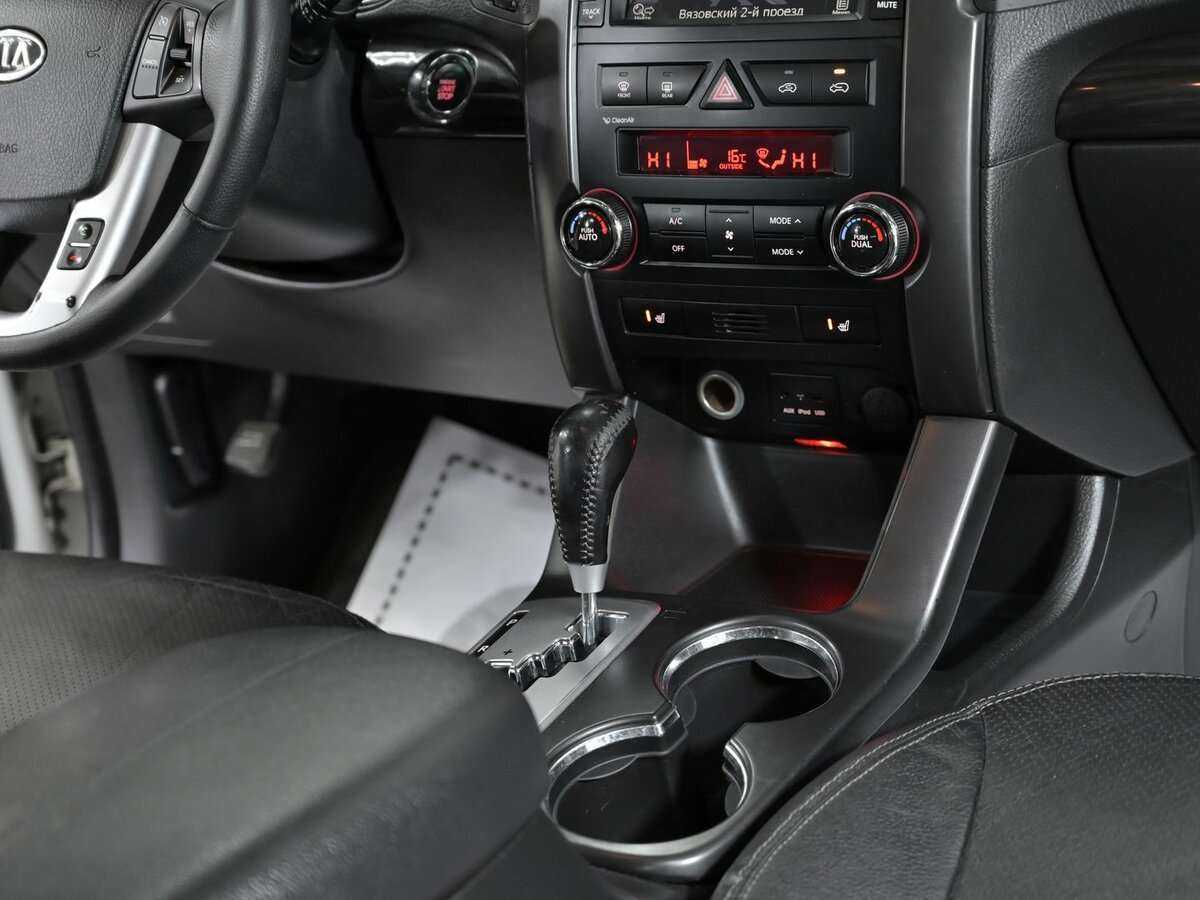 Kia Sorento, 2012 - Фото №11