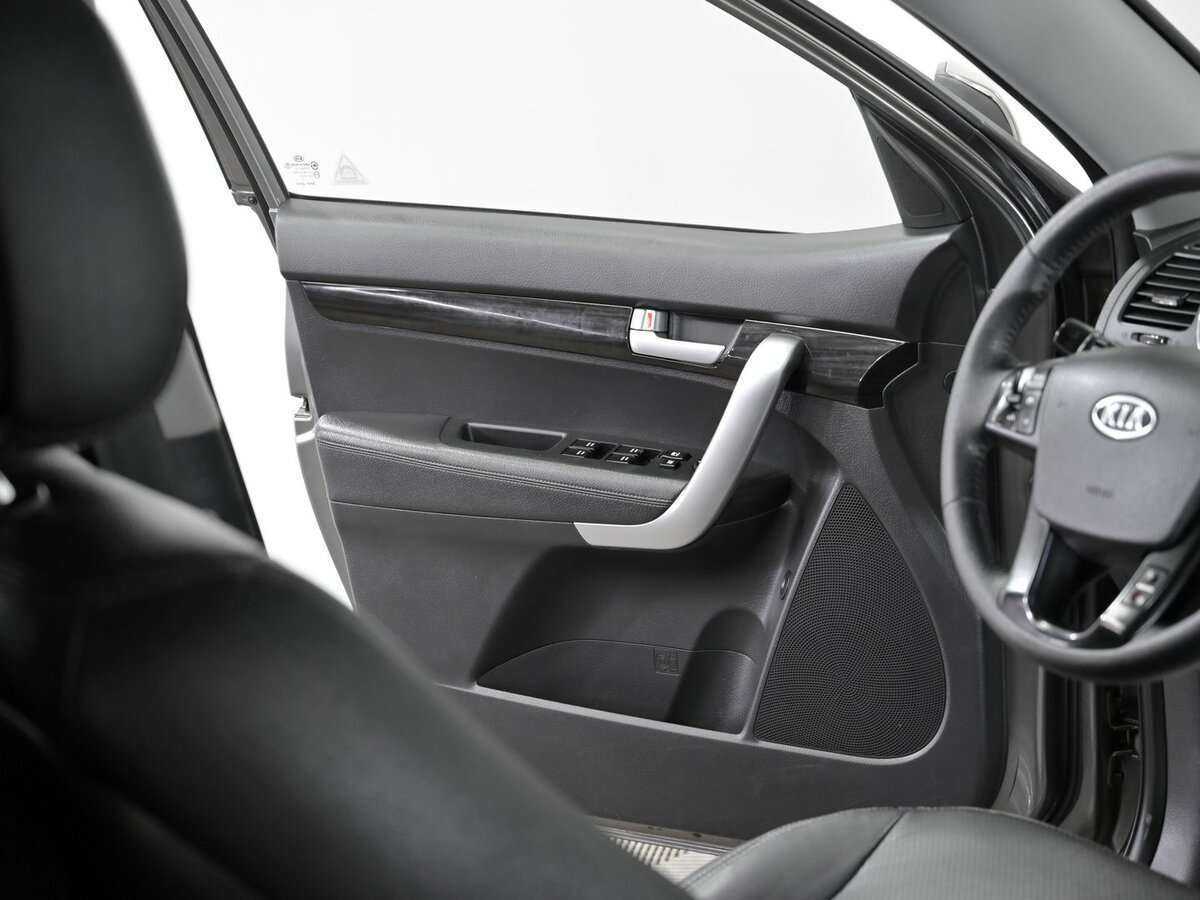 Kia Sorento, 2012 - Фото №8