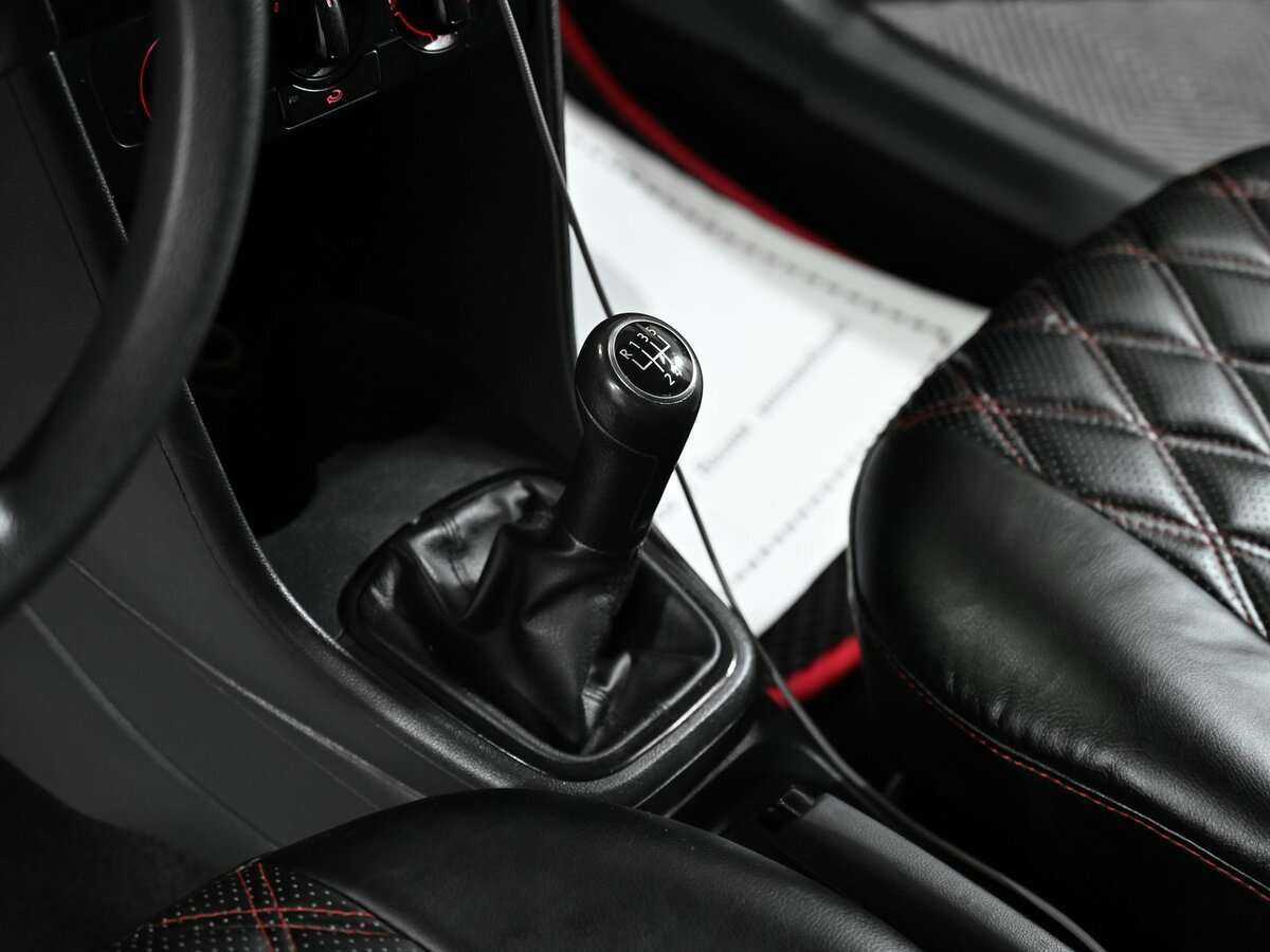 Volkswagen Polo, 2012 - Фото №8