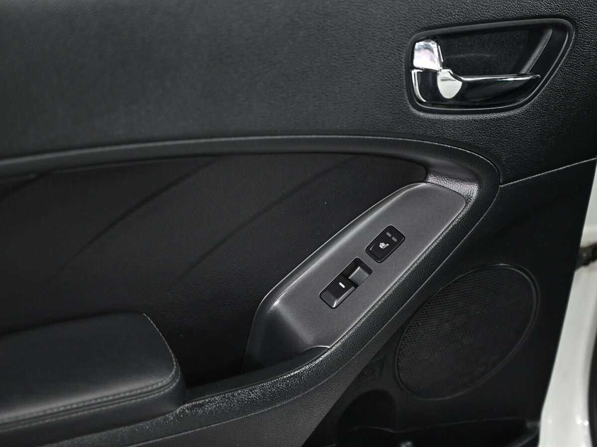 Kia Cerato, 2015 - Фото №12