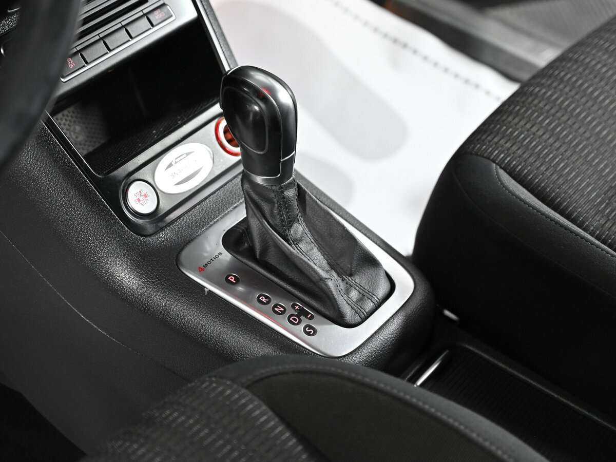 Volkswagen Tiguan, 2013 - Фото №11