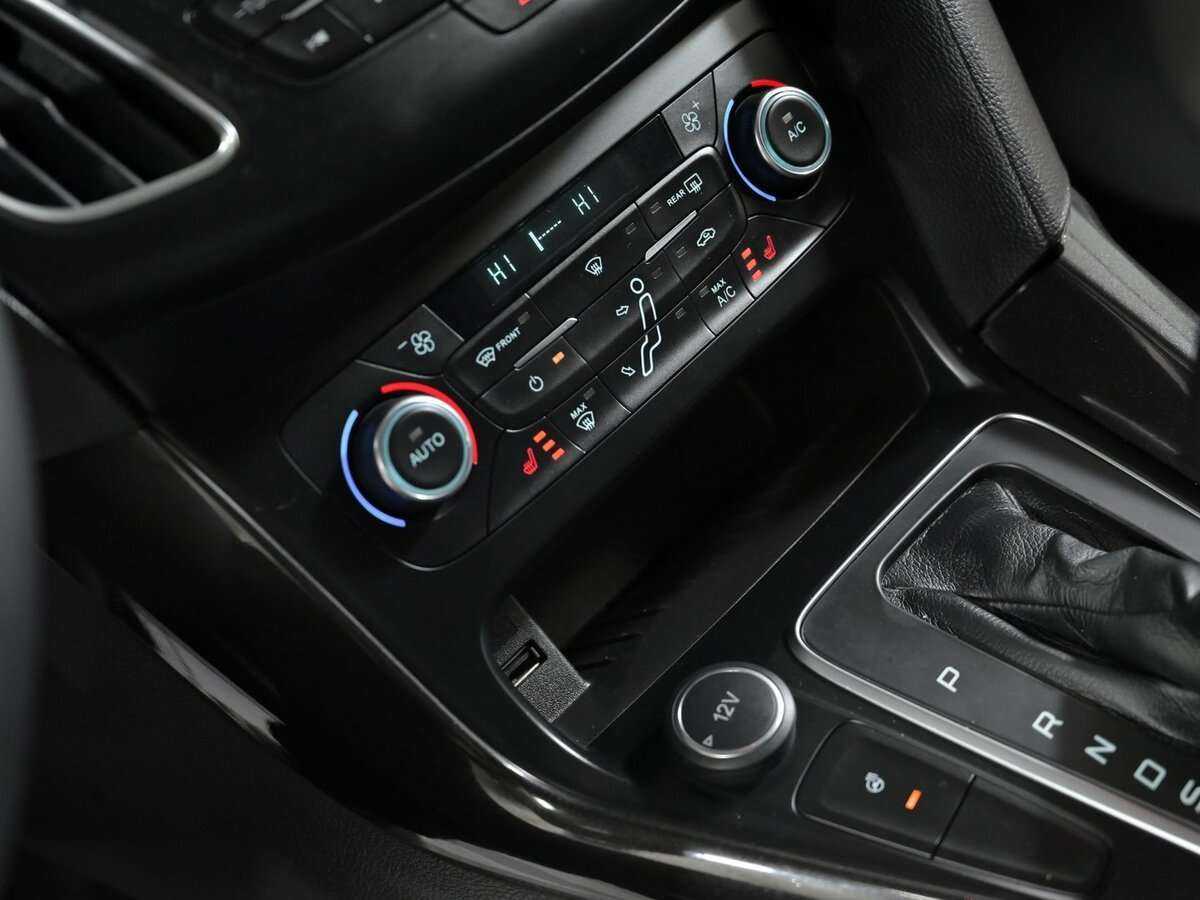 Ford Focus, 2016 - Фото №12