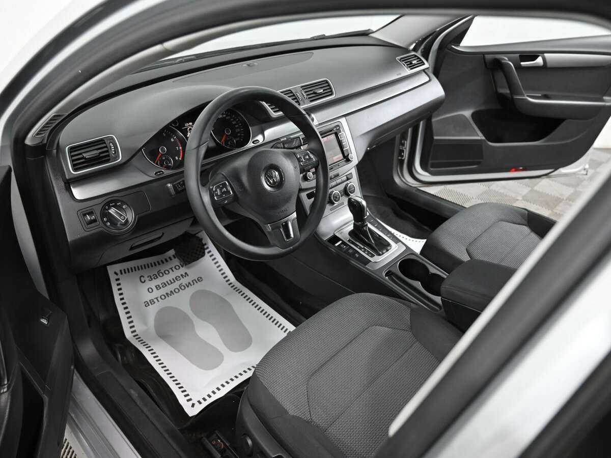 Volkswagen Passat, 2014 - Фото №3