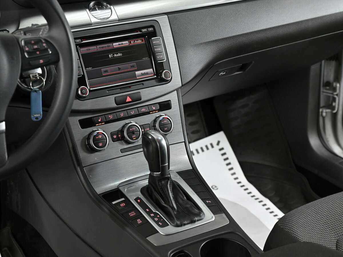 Volkswagen Passat, 2014 - Фото №5