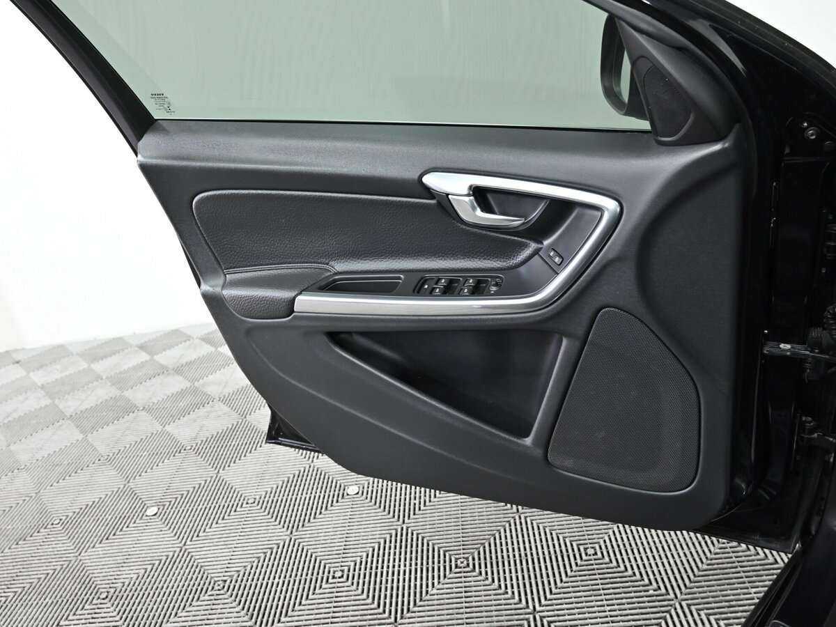 Volvo S60, 2013 - Фото №10