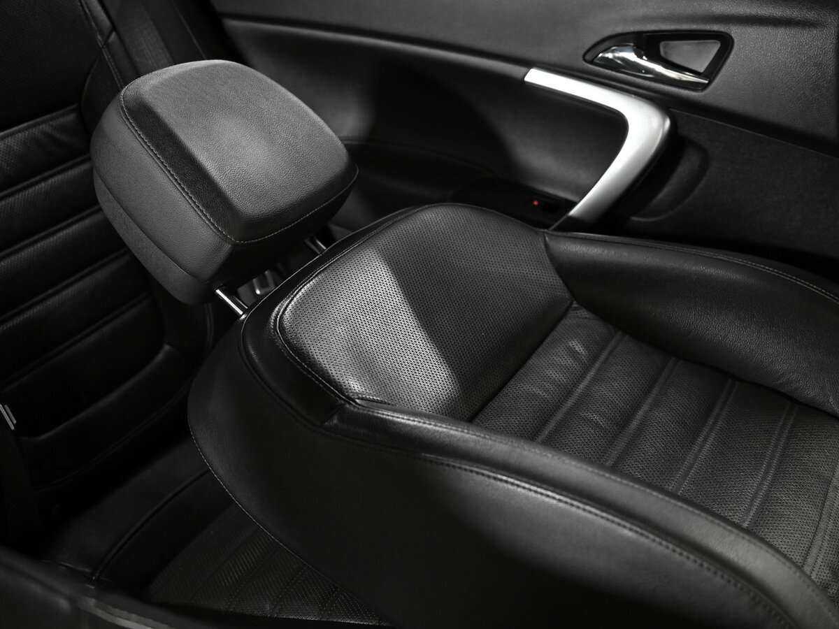 Opel Insignia, 2013 - Фото №11