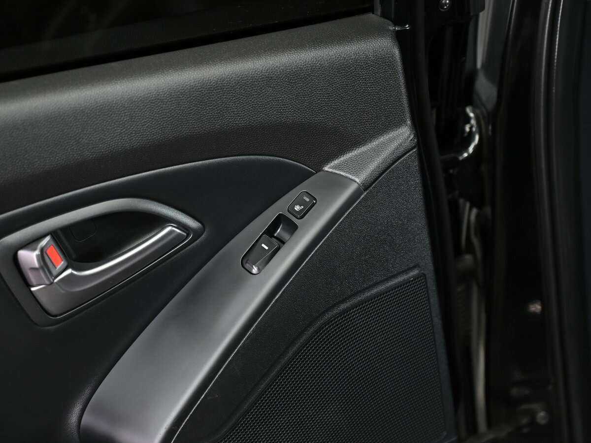 Hyundai ix35, 2013 - Фото №10