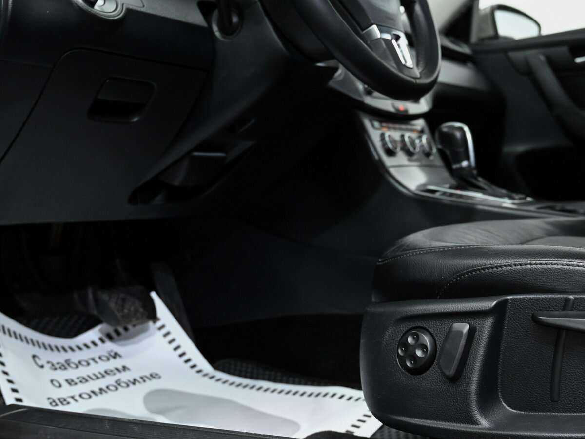 Volkswagen Passat, 2014 - Фото №9