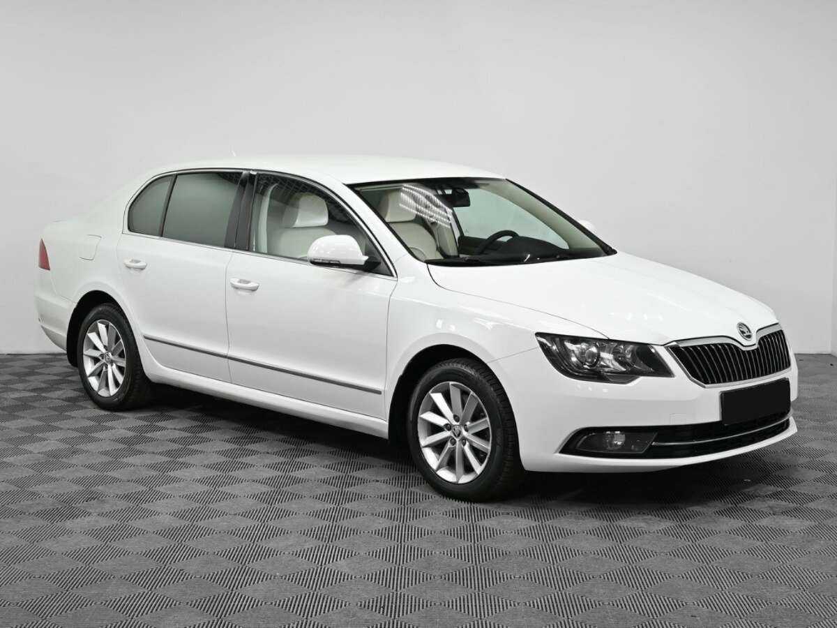 Skoda Superb DSG, 2013 - Фото №2