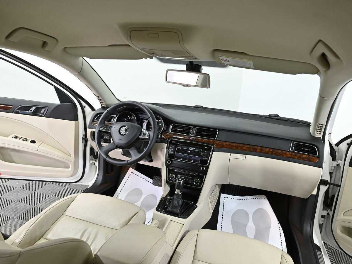Skoda Superb DSG, 2013 - Фото №4