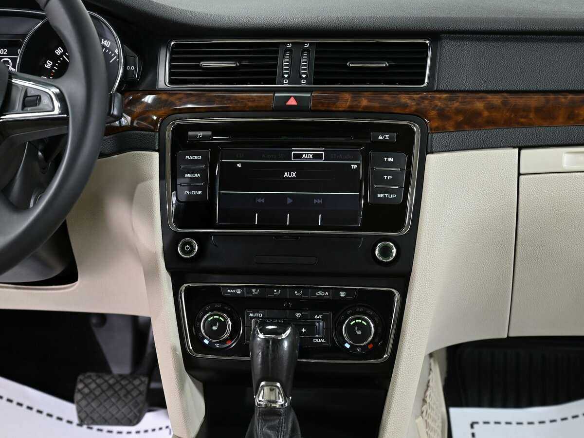 Skoda Superb DSG, 2013 - Фото №11