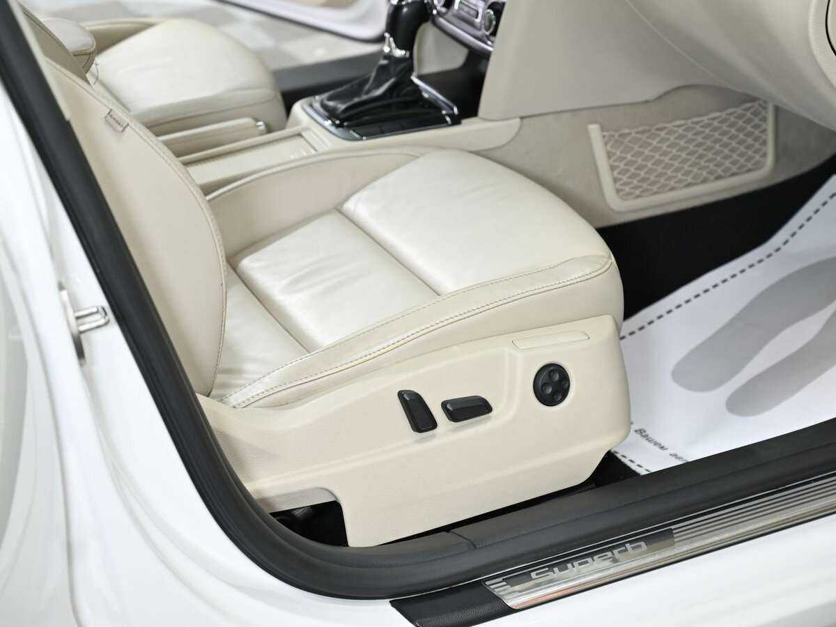 Skoda Superb DSG, 2013 - Фото №14