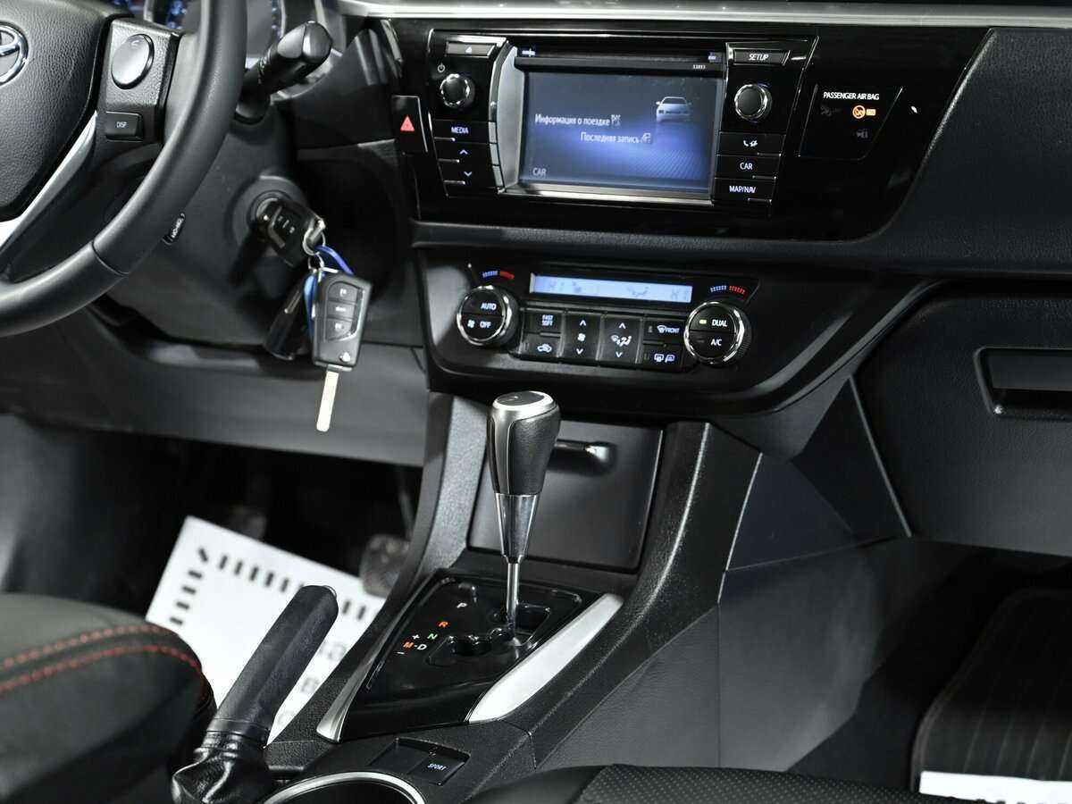 Toyota Corolla, 2015 - Фото №8