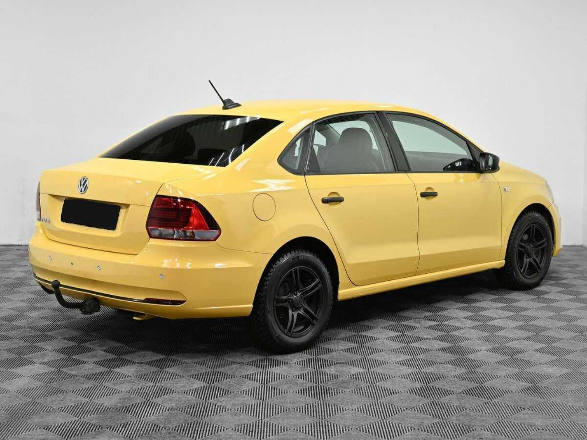 Volkswagen Polo, 2017 - Фото №1