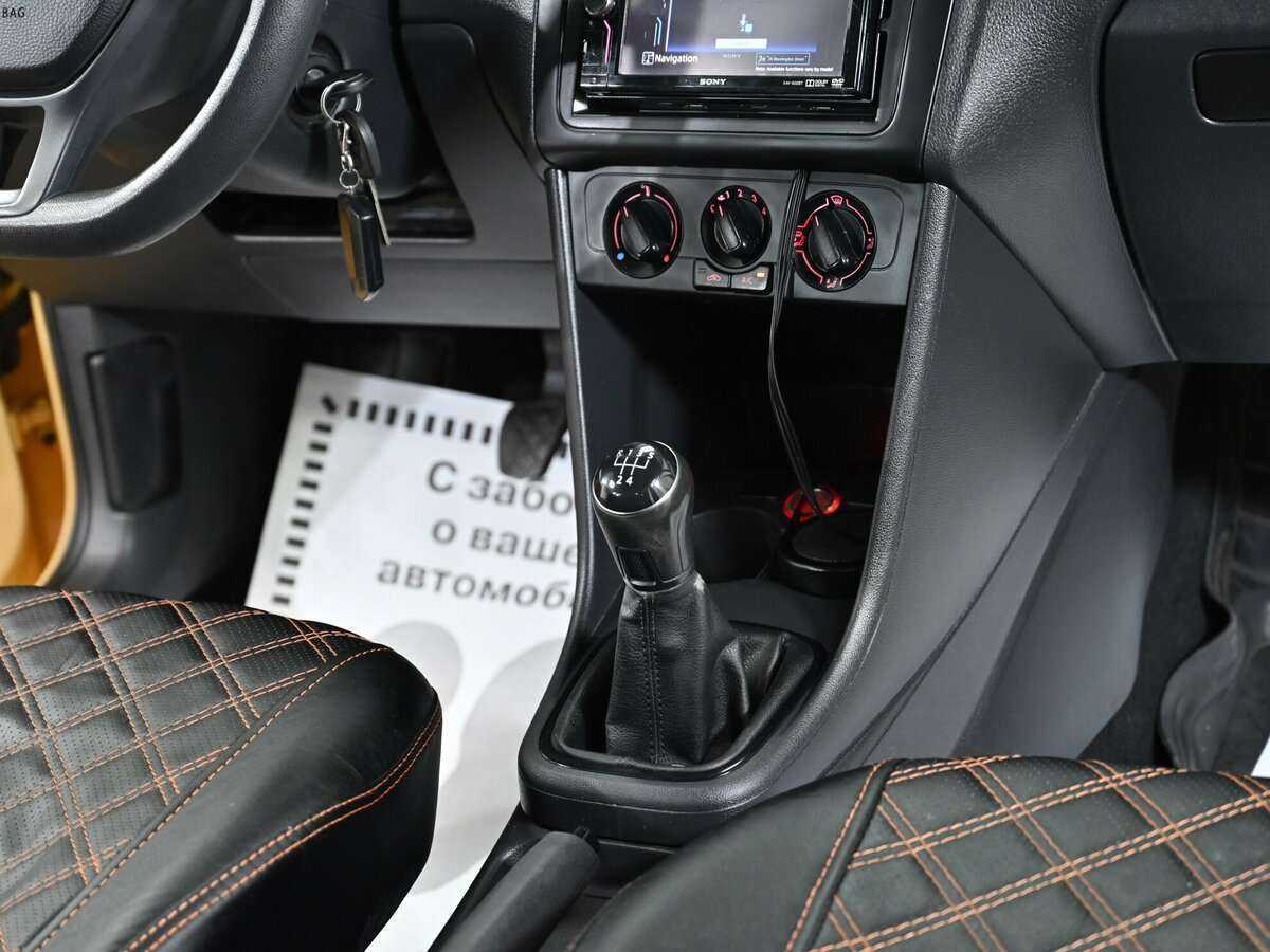 Volkswagen Polo, 2017 - Фото №8