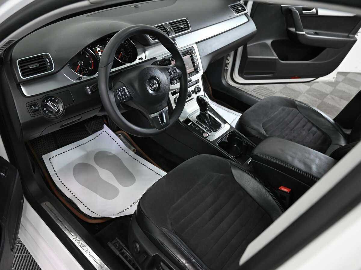 Volkswagen Passat, 2013 - Фото №4