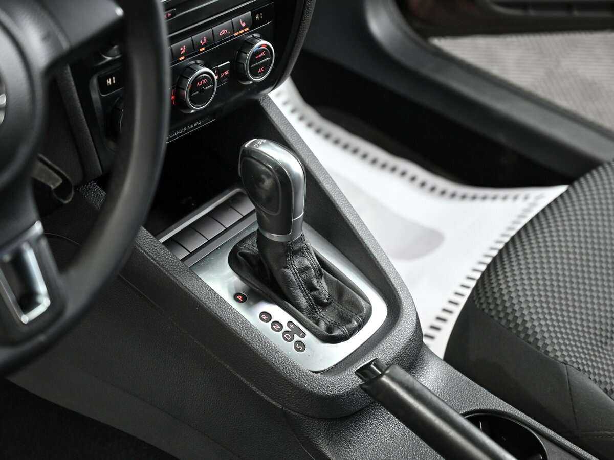 Volkswagen Jetta, 2013 - Фото №6