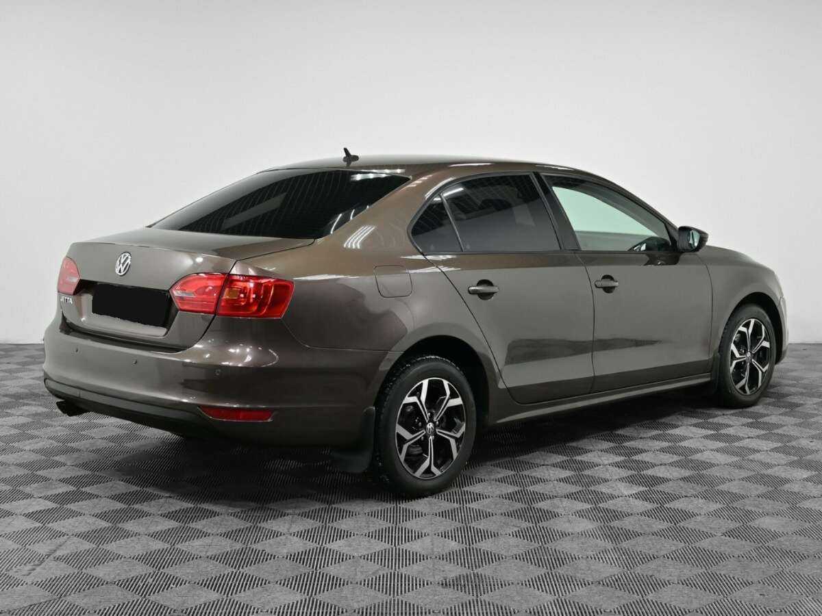 Volkswagen Jetta, 2013 - Фото №1