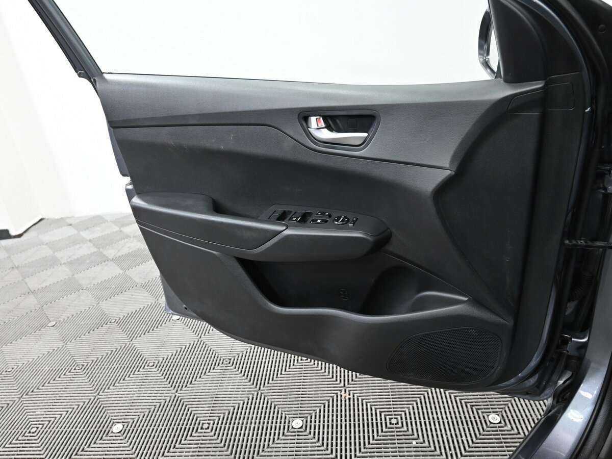 Hyundai Solaris, 2020 - Фото №8