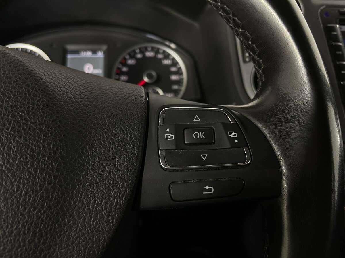 Volkswagen Tiguan, 2013 - Фото №15