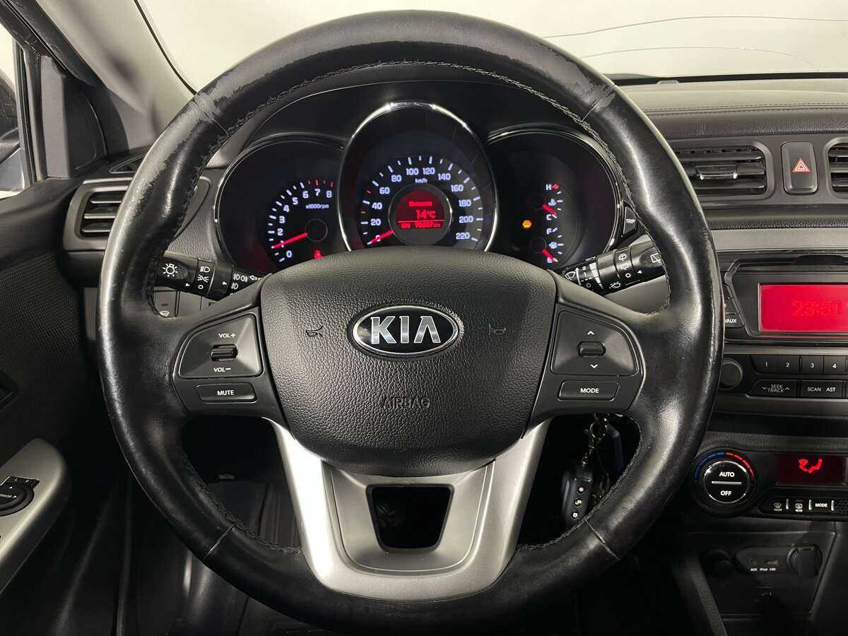 Kia Rio 6-speed, 2014 - Фото №10