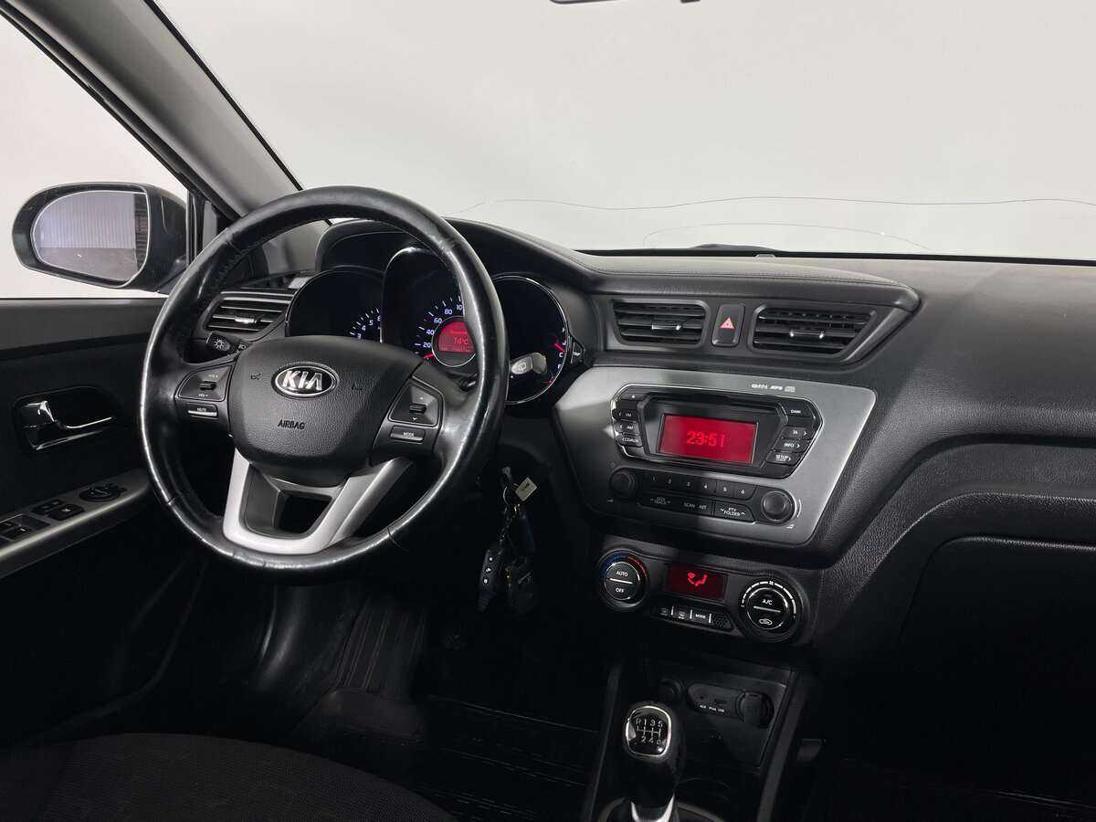Kia Rio 6-speed, 2014 - Фото №11