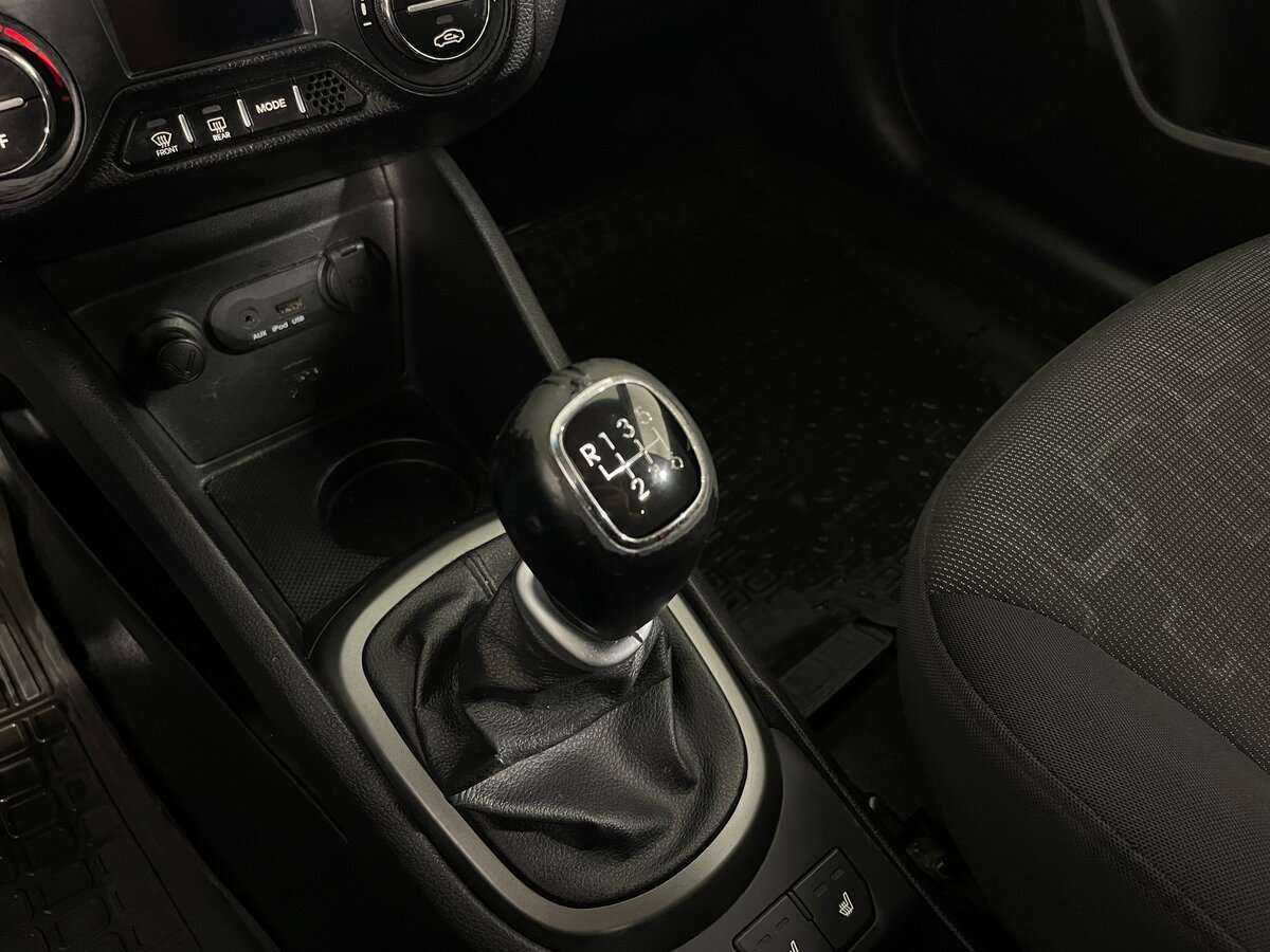 Kia Rio 6-speed, 2014 - Фото №13