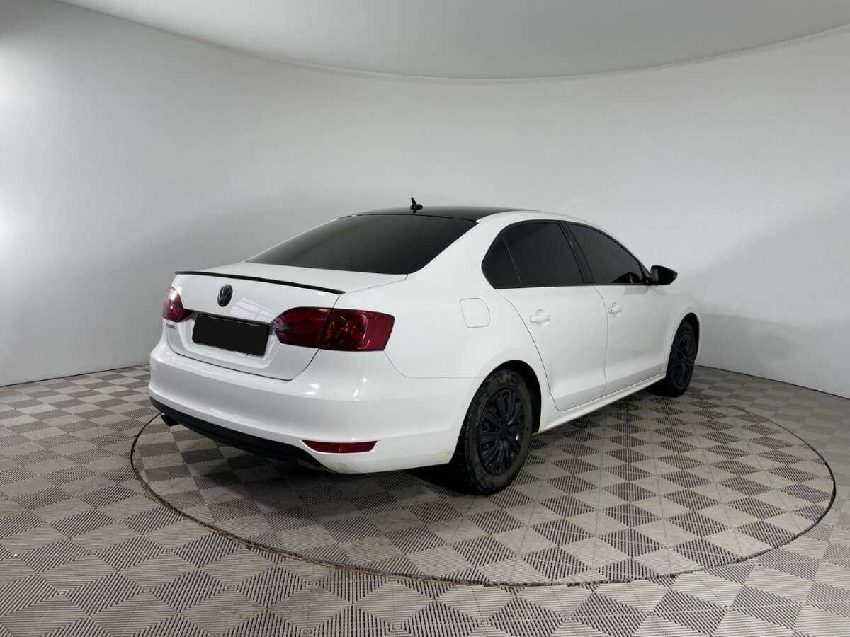 Volkswagen Jetta, 2014 - Фото №3