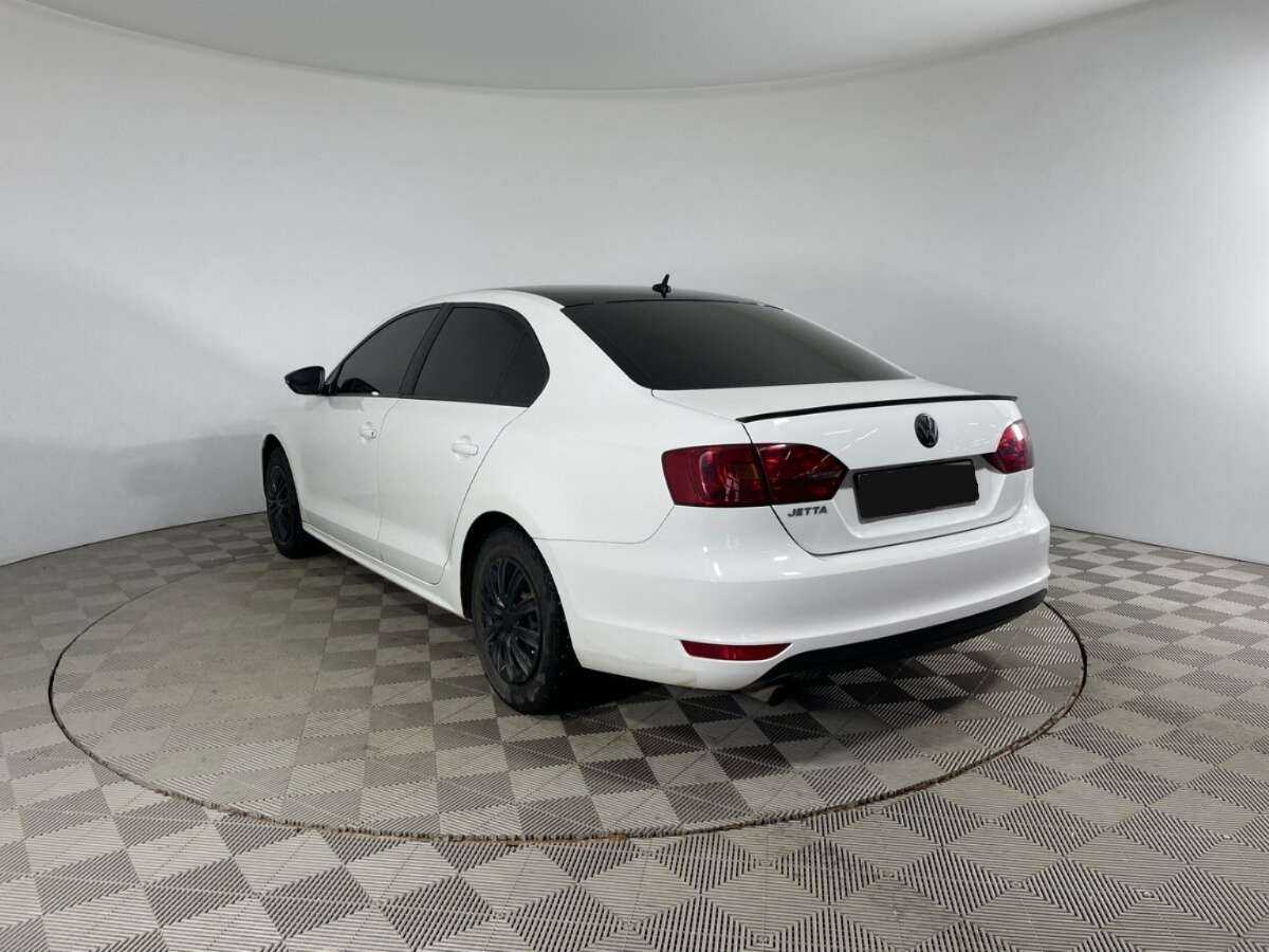 Volkswagen Jetta, 2014 - Фото №5