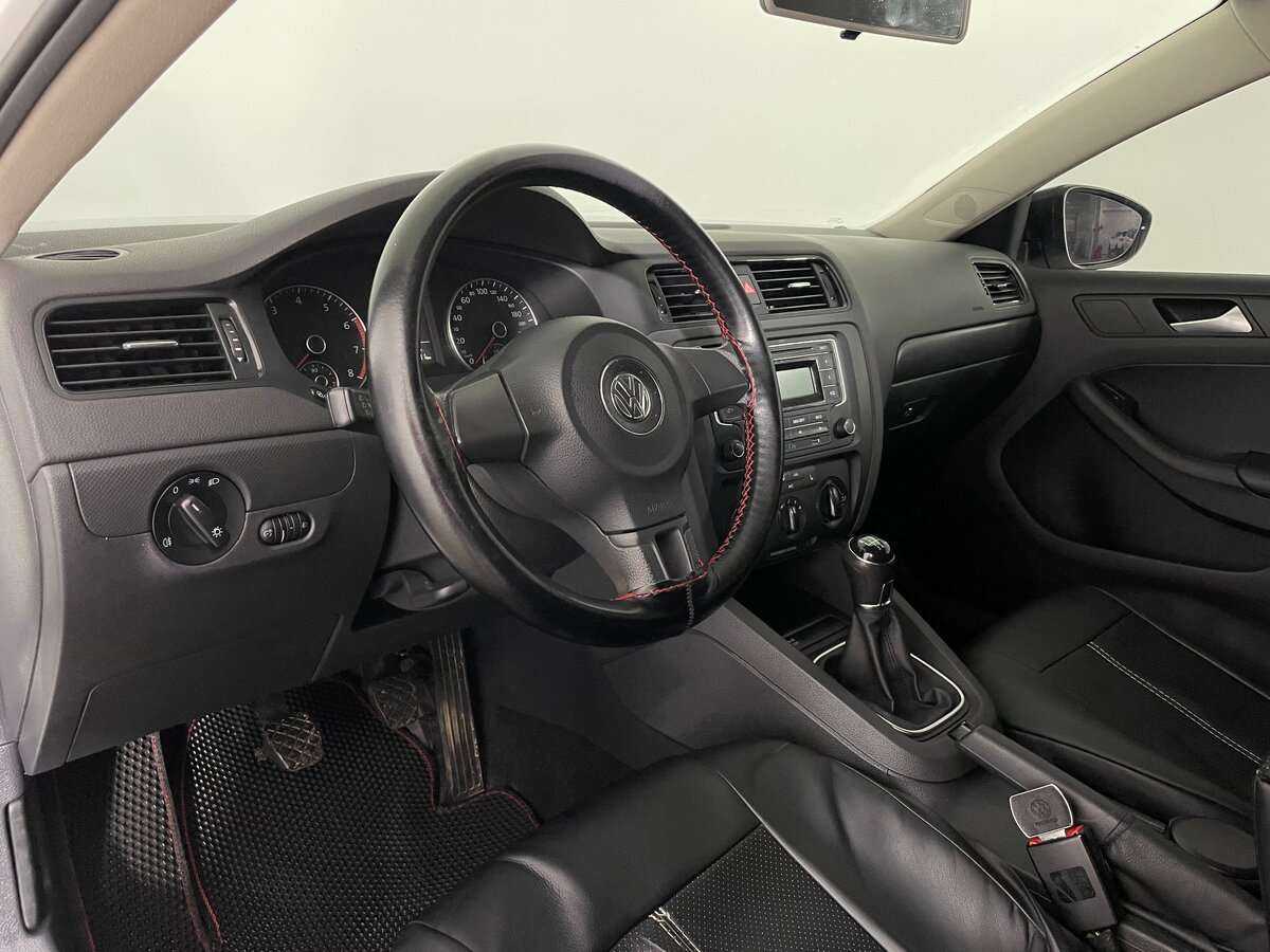 Volkswagen Jetta, 2014 - Фото №6