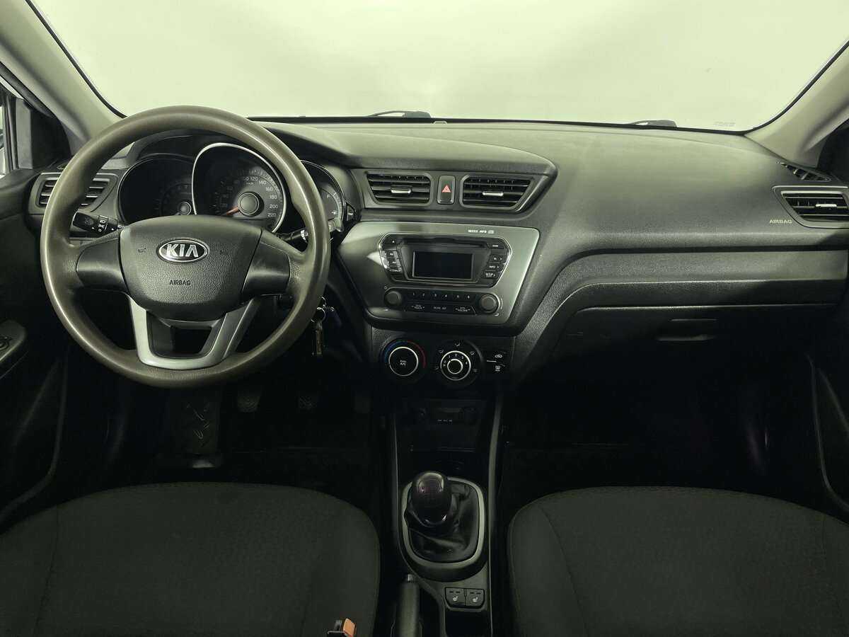 Kia Rio 5-speed, 2013 - Фото №7
