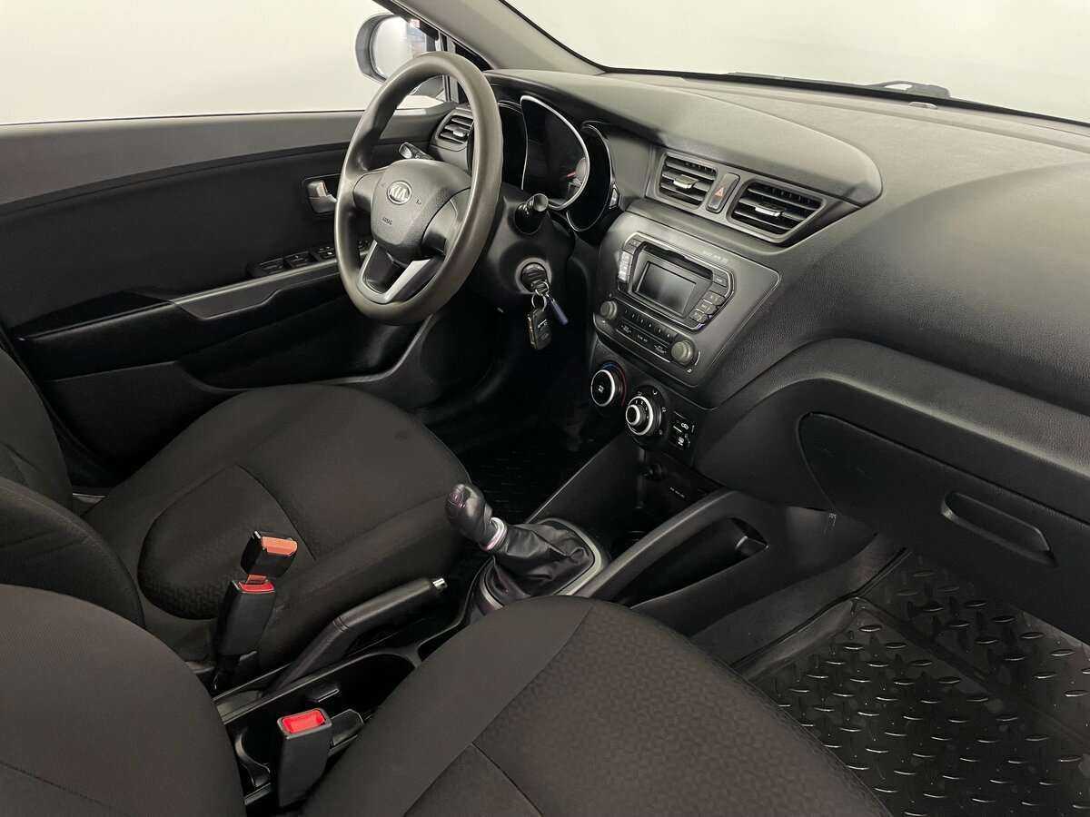 Kia Rio 5-speed, 2013 - Фото №10