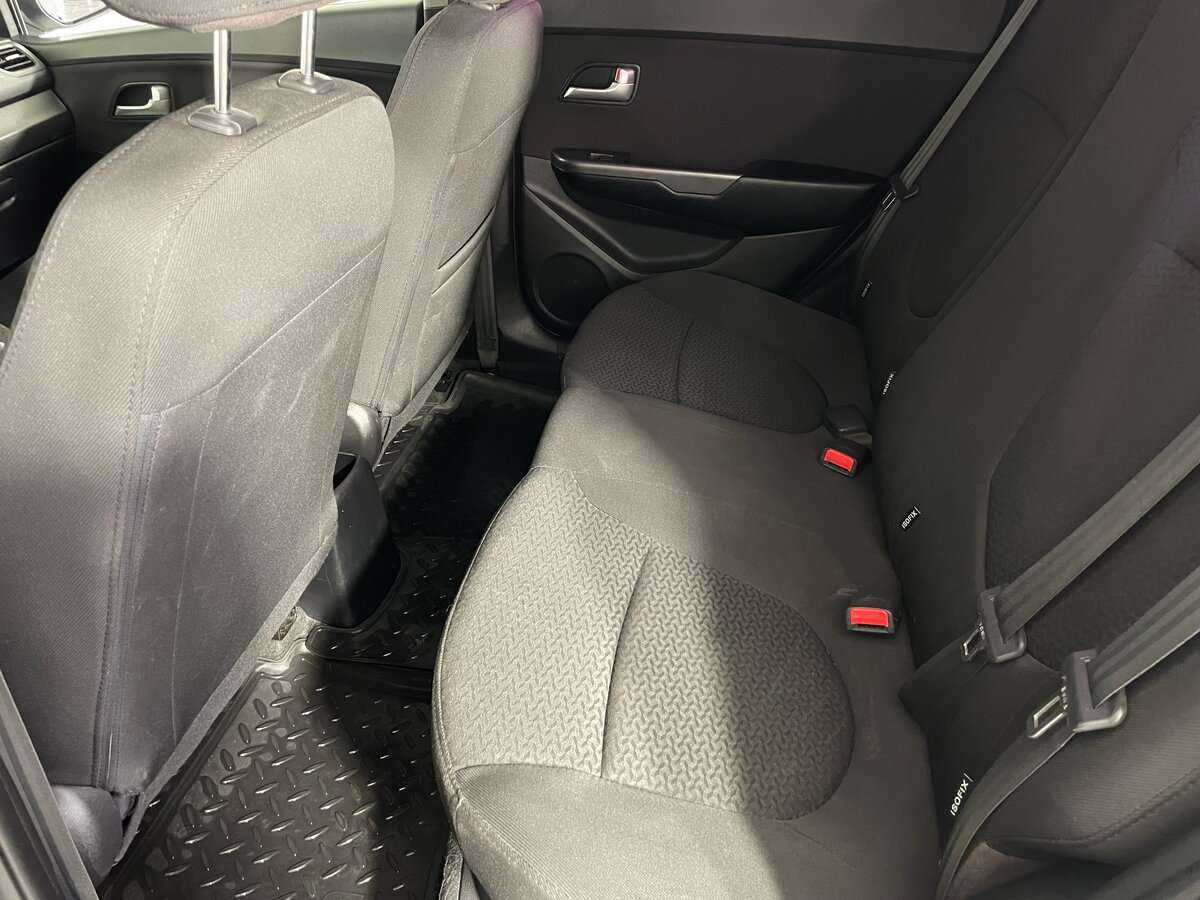 Kia Rio 5-speed, 2013 - Фото №17