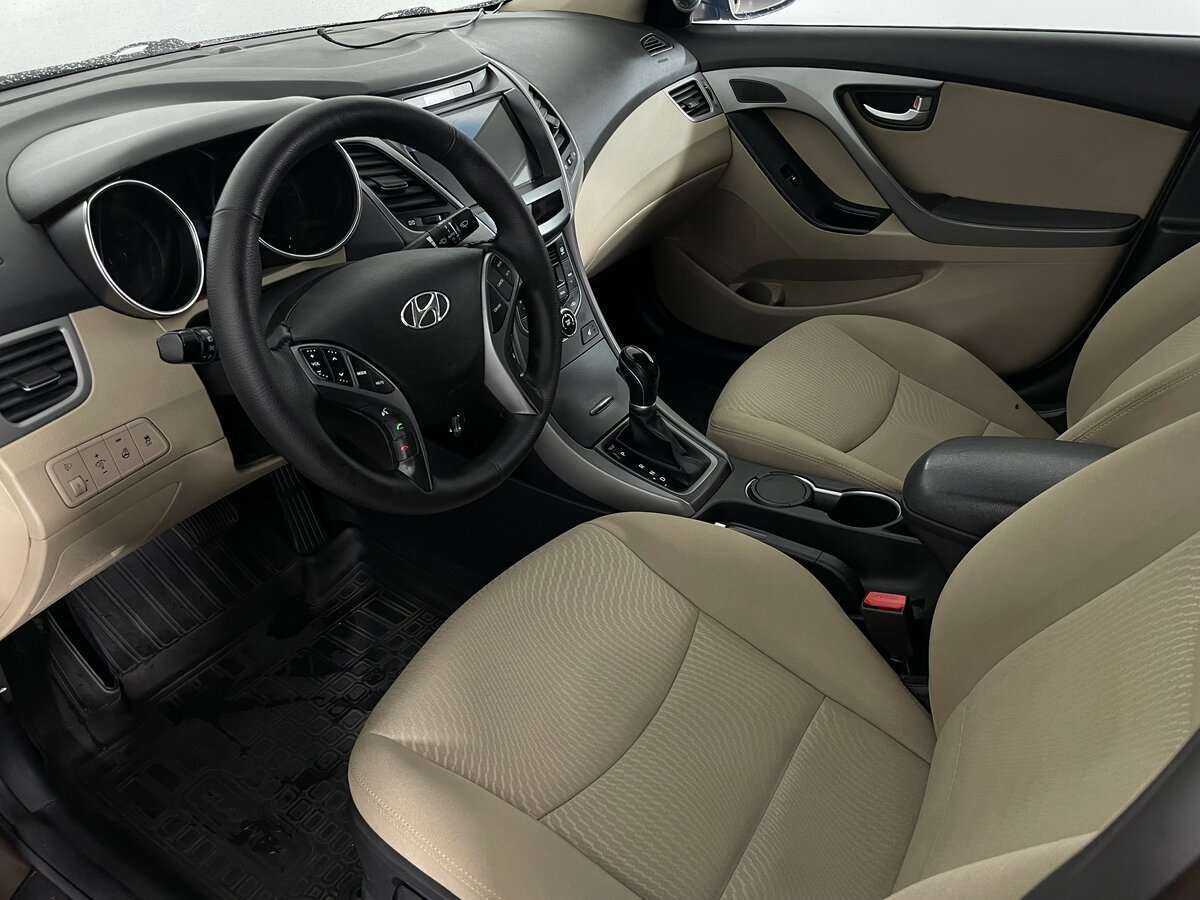 Hyundai Elantra, 2014 - Фото №5