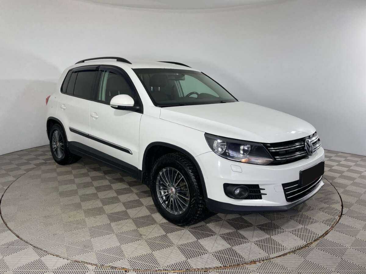 Volkswagen Tiguan, 2013 - Фото №2