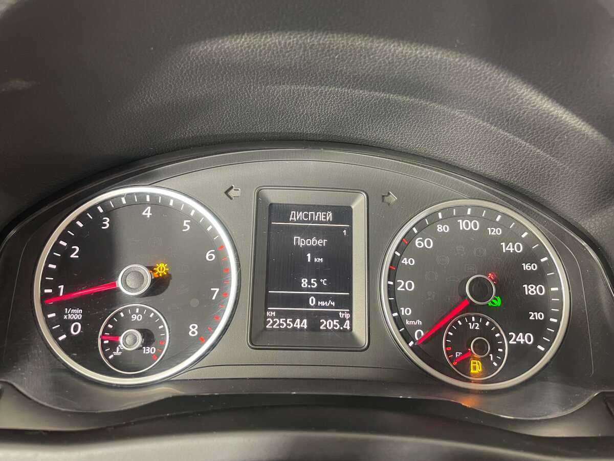 Volkswagen Tiguan, 2013 - Фото №11