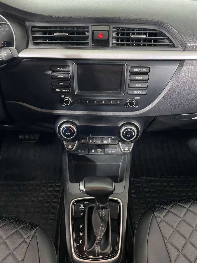 Kia Rio, 2019 - Фото №14