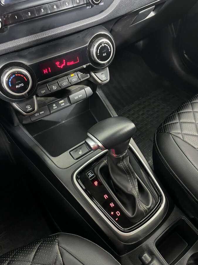 Kia Rio, 2019 - Фото №16