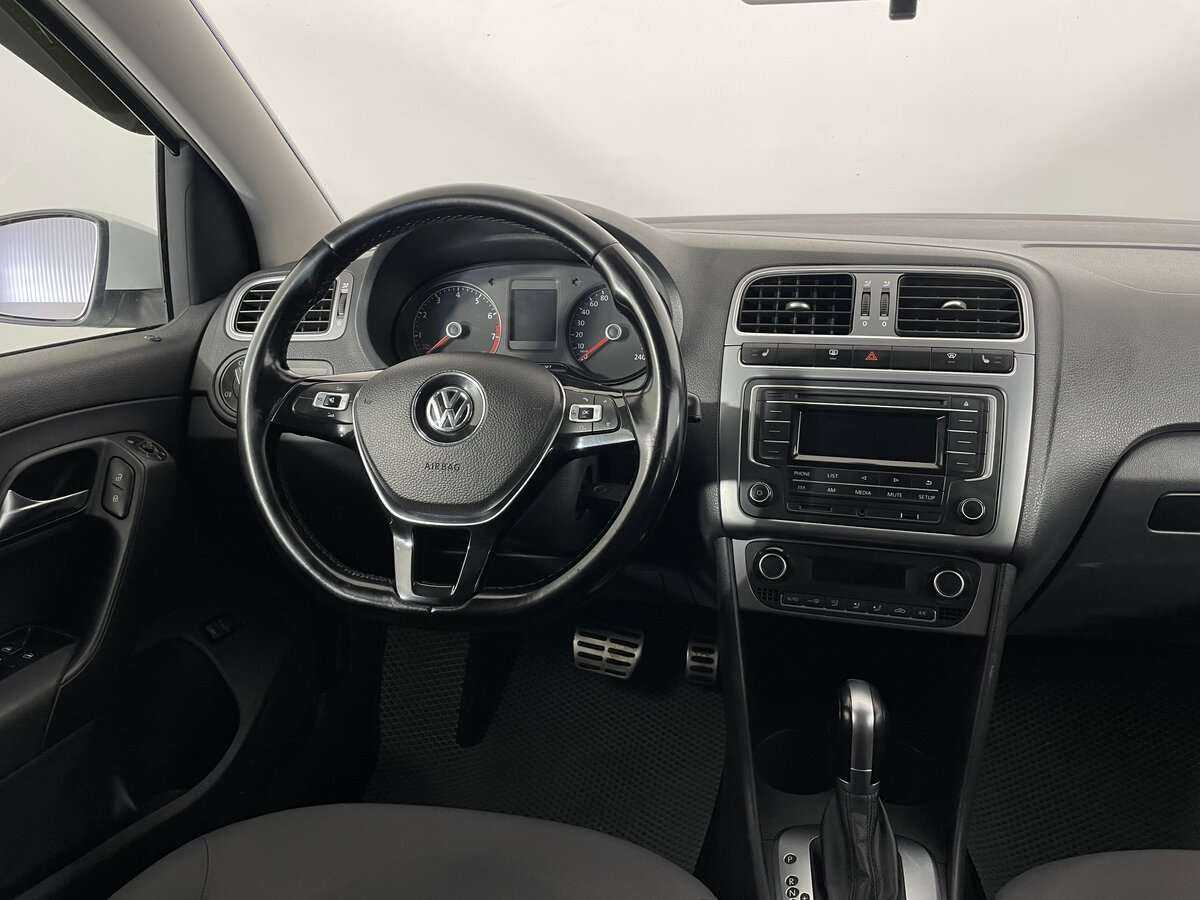 Volkswagen Polo, 2016 - Фото №8