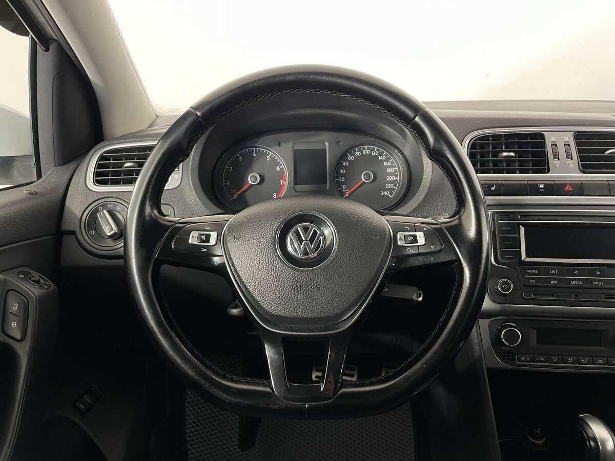 Volkswagen Polo, 2016 - Фото №9