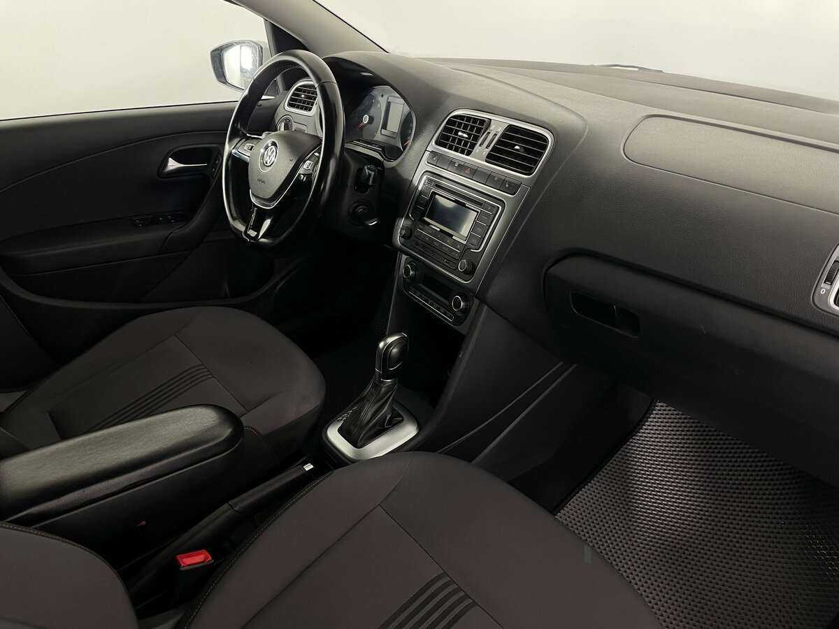 Volkswagen Polo, 2016 - Фото №10