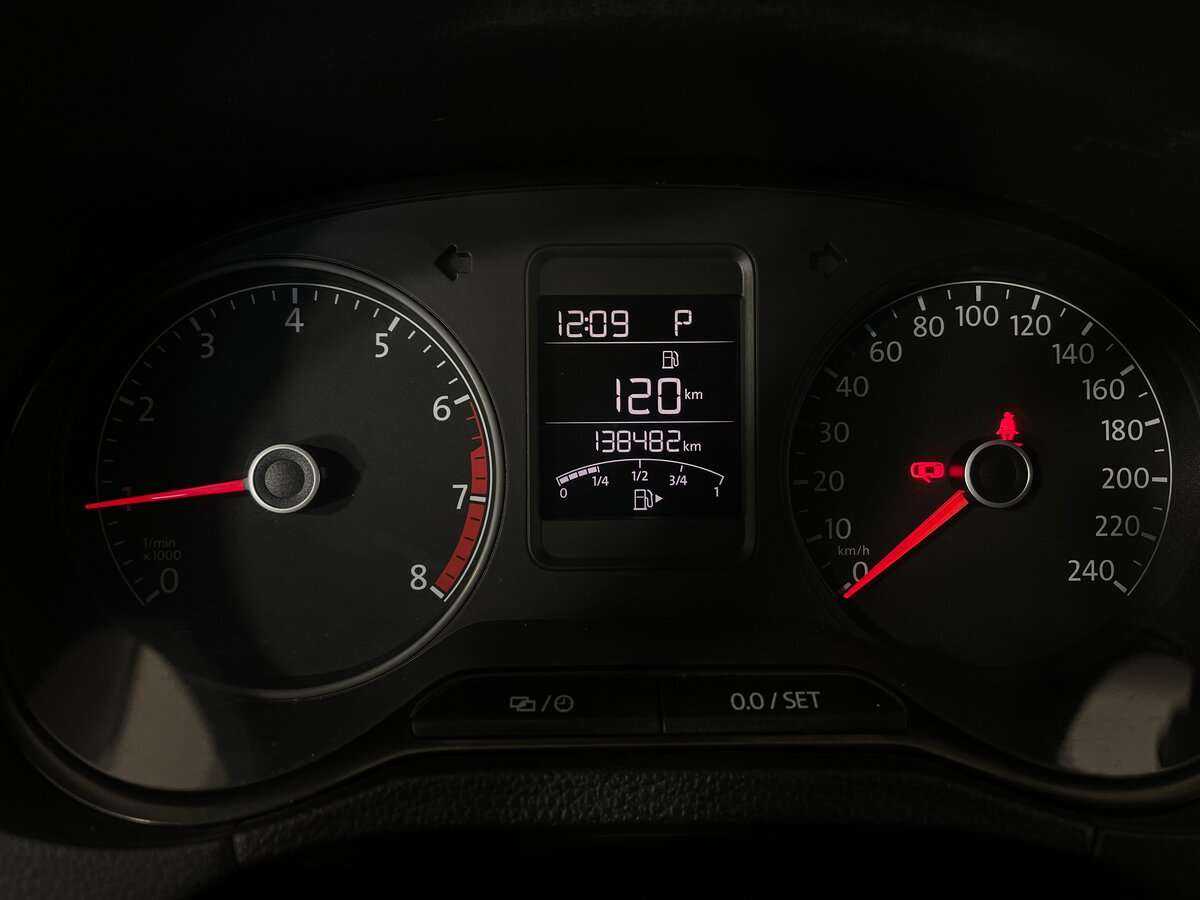 Volkswagen Polo, 2016 - Фото №13