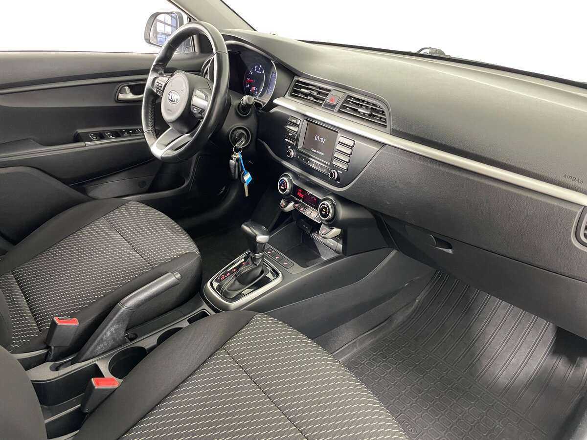 Kia Rio X-Line, 2020 - Фото №8