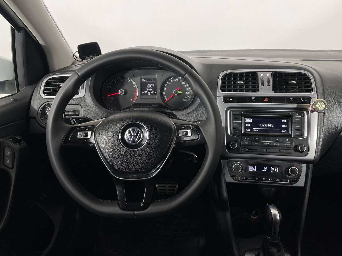 Volkswagen Polo, 2016 - Фото №9
