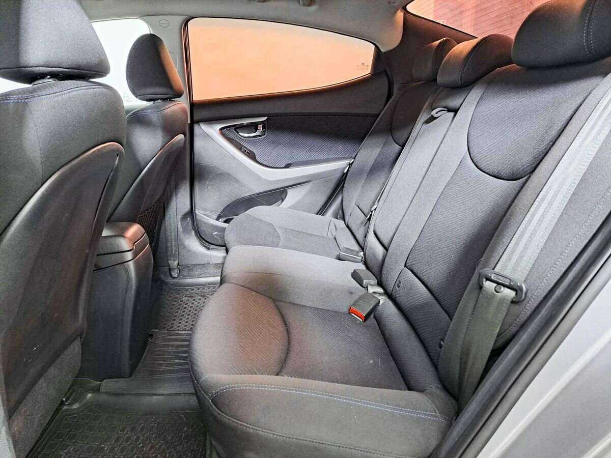 Hyundai Elantra, 2013 - Фото №9