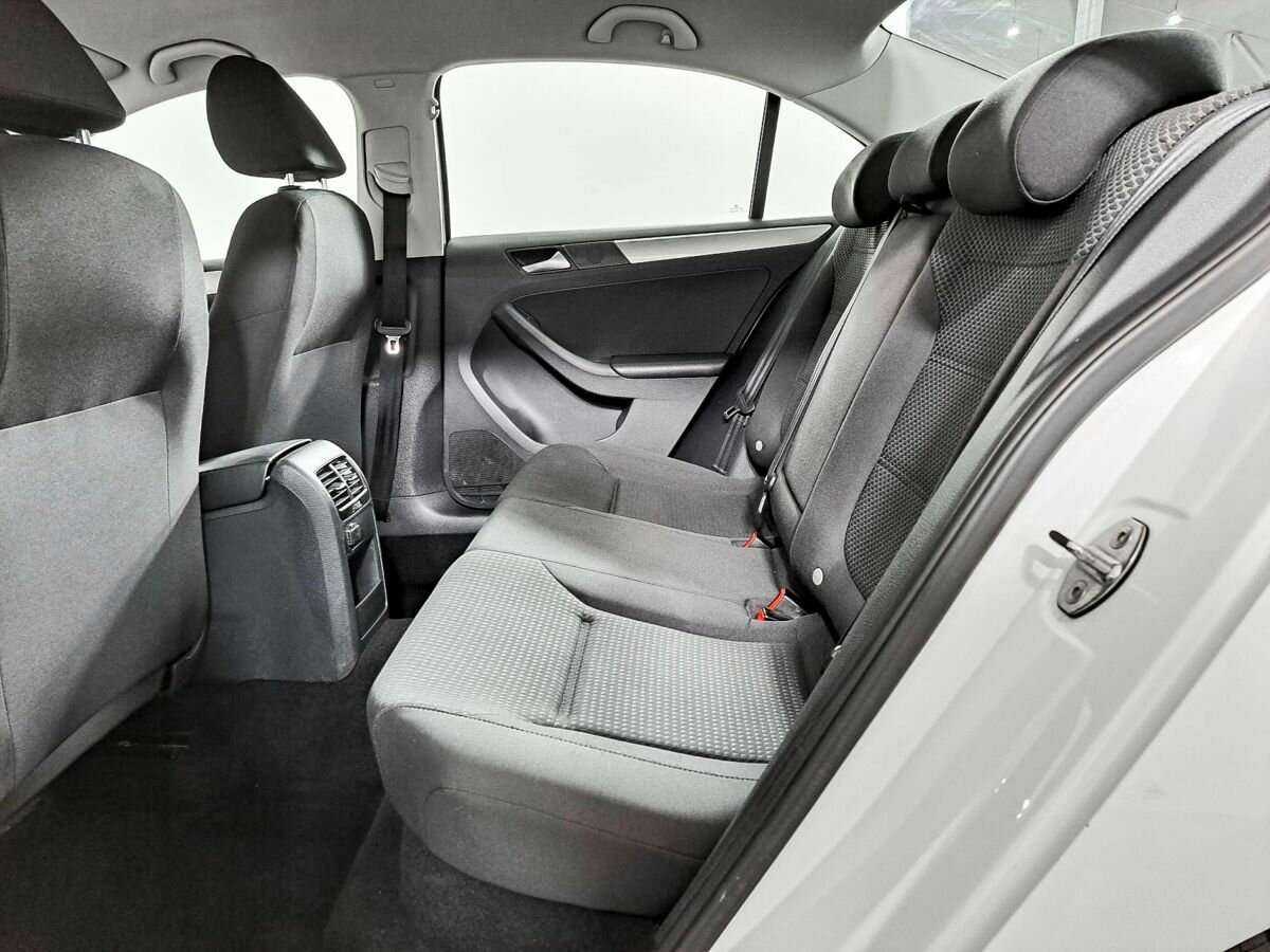 Volkswagen Jetta, 2016 - Фото №7