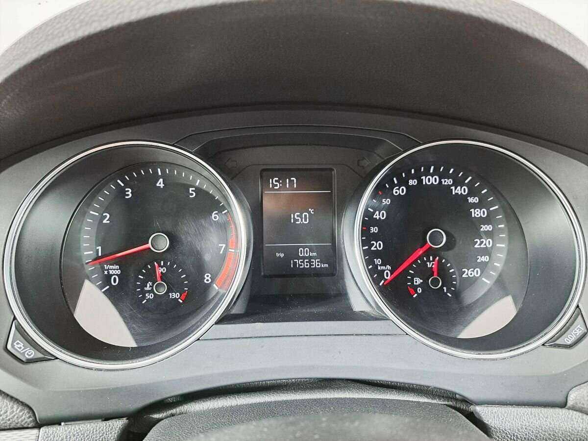 Volkswagen Jetta, 2016 - Фото №8