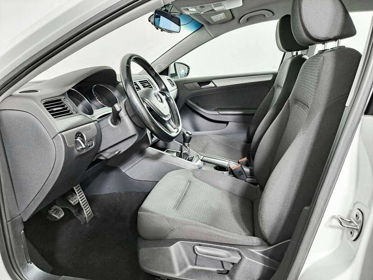 Volkswagen Jetta, 2016 - Фото №11